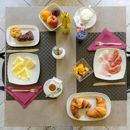 Hotel La Rotonda Tirano