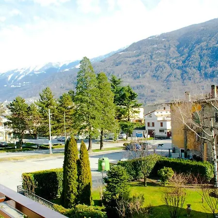 La Rotonda 2* Tirano