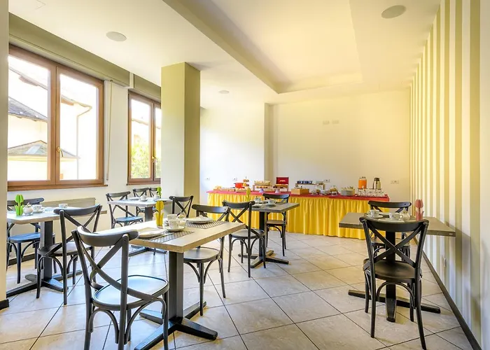 La Rotonda Hotel Tirano