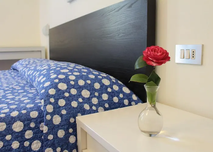 La Rotonda 2* Tirano